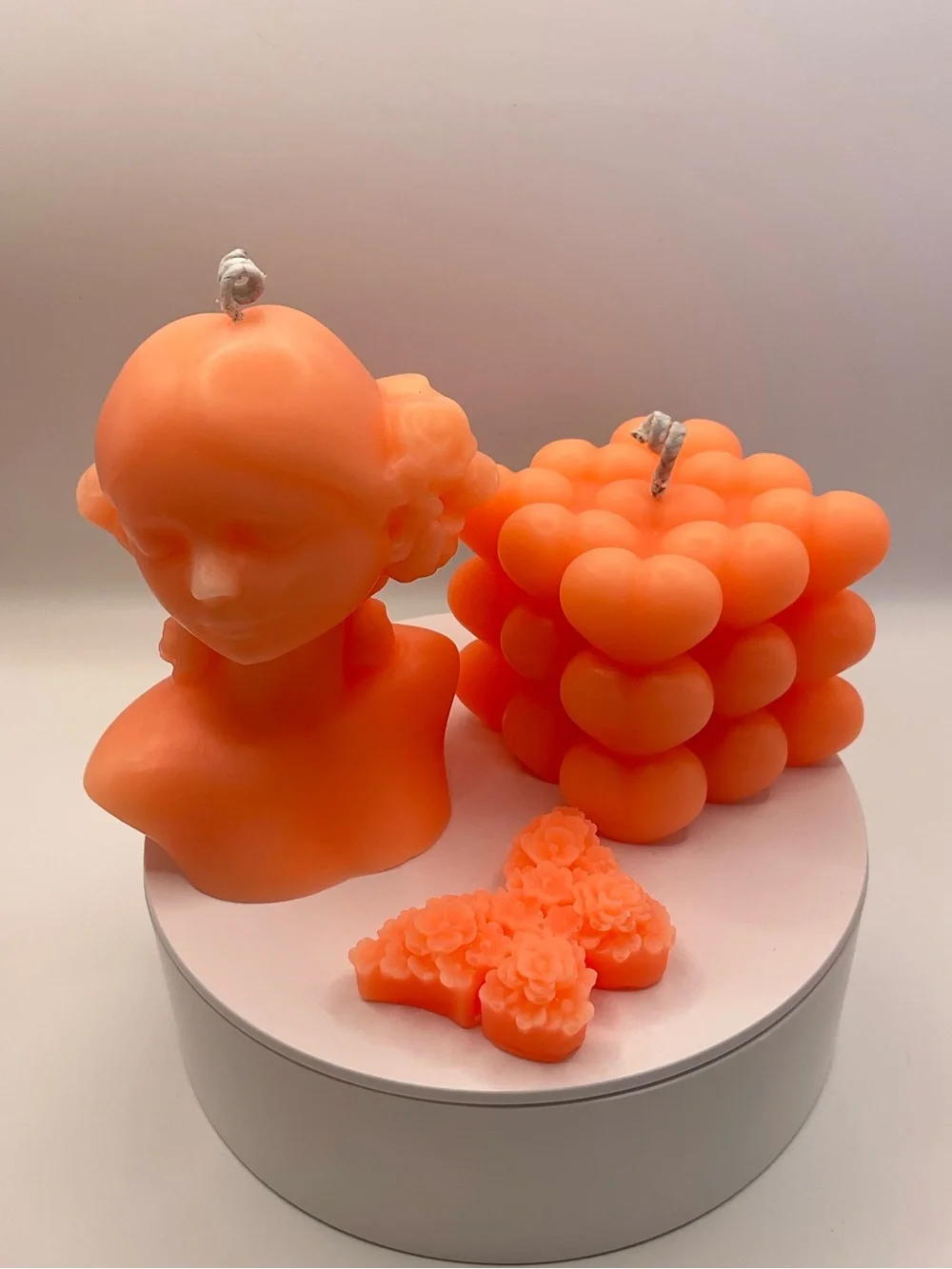 🕯️🌊💜👧NIB Heart cube and Girl figure Scented Candle Set